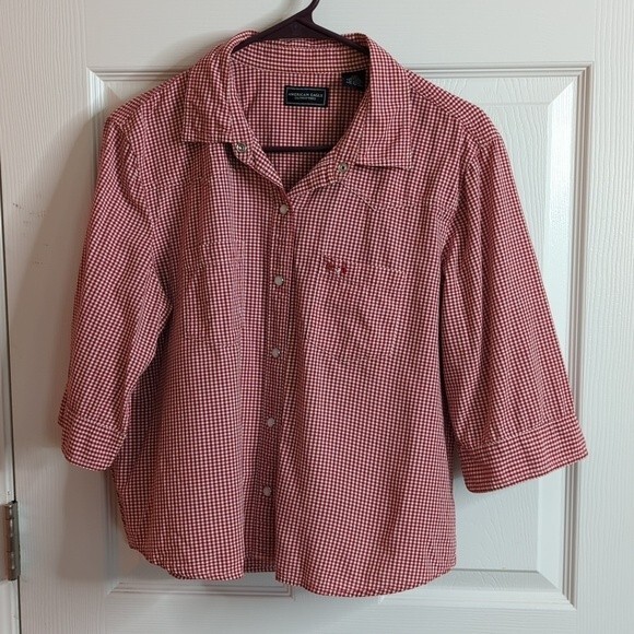 American Eagle Outfitters Tops - American Eagle Outfitters checkered red and white blouse size XL